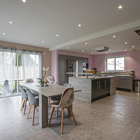 Kokana Modern Holiday Home Englesqueville-la-Percee Bagian luar foto