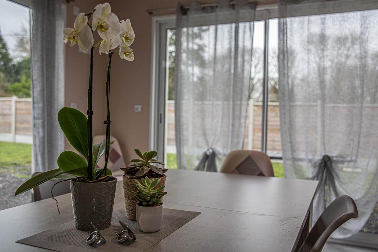 Kokana Modern Holiday Home Englesqueville-la-Percee Bagian luar foto